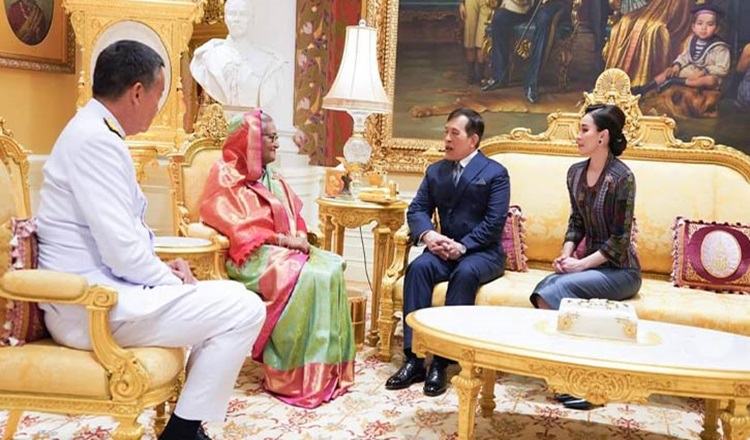 থাইল্যান্ডের রাজা-রানীর সঙ্গে প্রধানমন্ত্রীর সৌজন্য সাক্ষাৎ