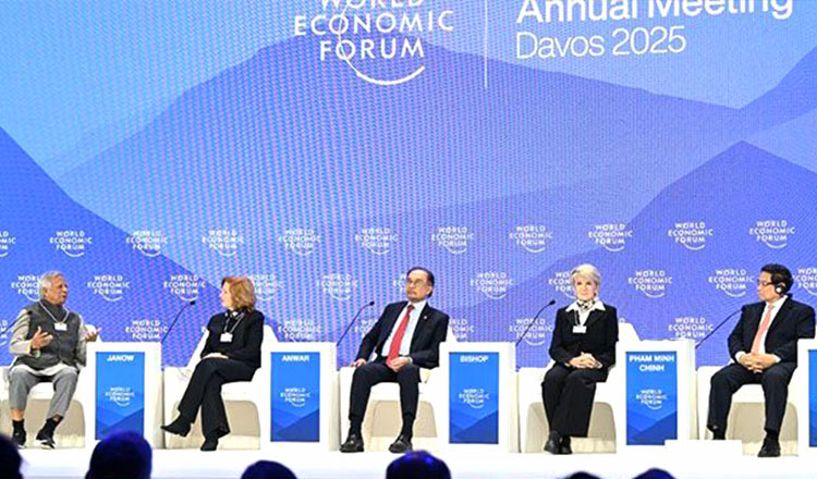 প্রধান উপদেষ্টার সাথে শীর্ষস্থানীয় বিশ্ব নেতাদের বৈঠক : চুরি যাওয়া সম্পদ ফেরত পেতে সহায়তা কামনা