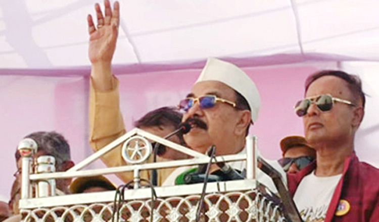 উত্তাল তিস্তাকে ভারত খালে পরিণত করেছে : গয়েশ্বর চন্দ্র রায়