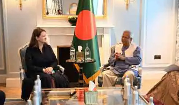 প্রধান উপদেষ্টাকে এইচএমএস এন্টারপ্রাইজ সার্ভে জাহাজ সম্পর্কে অবহিত করলো ইউকে টিম