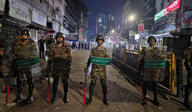 রাজধানীর কাকরাইলে সেনাবাহিনীর ৫ সদস্য আহত: আইএসপিআর