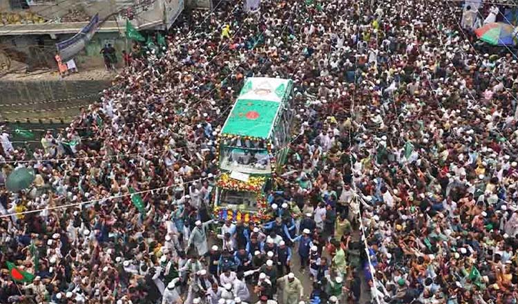 জশনে জুলুসে উৎসবমুখর চট্টগ্রাম নগরী