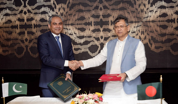 মাদকের অবৈধ পাচার রোধে বাংলাদেশ ও পাকিস্তানের মধ্যে সমঝোতা স্মারক সই