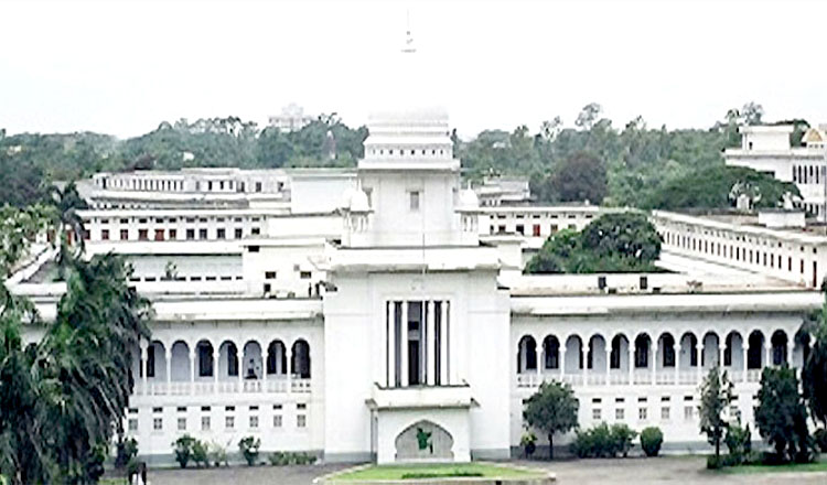 নিম্ন আদালতের বিচারকদের শৃঙ্খলাবিধির গেজেট গ্রহণ সংক্রান্ত আপিল বিভাগের আদেশ স্থগিত