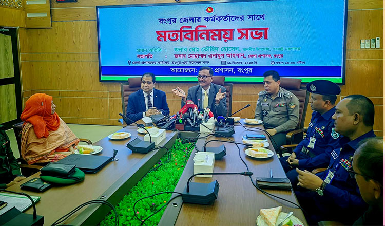 শান্তিশৃঙ্খলা বজায় রাখতে সর্বোচ্চ প্রস্তুত সরকার: পররাষ্ট্র উপদেষ্টা