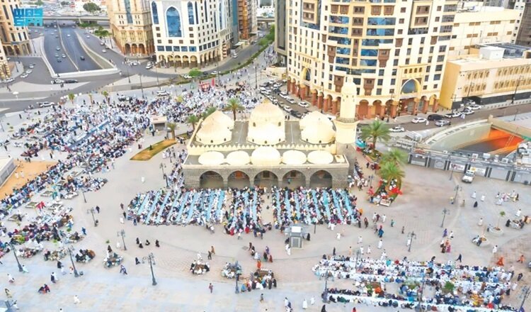 নবীজির বৃষ্টির নামাজ আদায় 