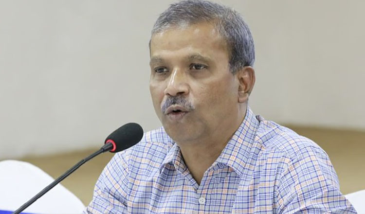 শেখ হাসিনার বিচার আজ আনুষ্ঠানিকভাবে শুরু হচ্ছে : আইন উপদেষ্টা