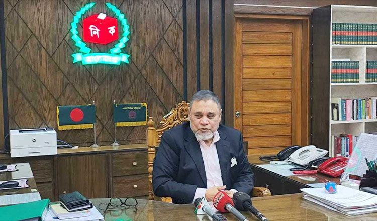 জাতীয় নির্বাচনের তারিখ যথাসময়ে ঘোষণা করা হবে : নির্বাচন কমিশনার