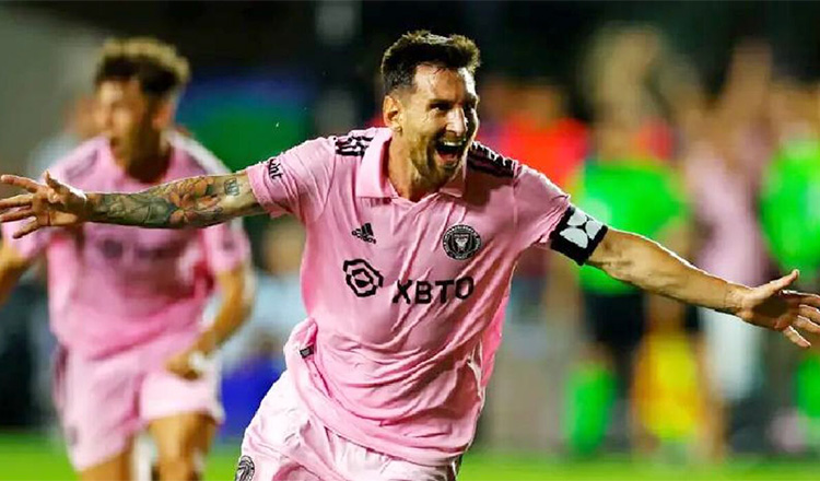 জোড়া গোল নিয়ে ফিরল মেসি, জিতল মায়ামি