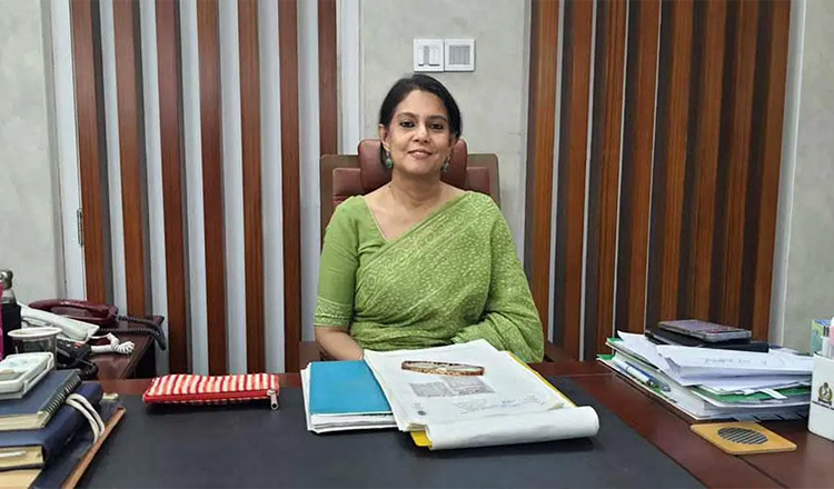 বনভূমির পরিমাণ দেশের মোট আয়তনের ২০ শতাংশে উন্নীতের লক্ষ্যে ব্যাপক কর্মপরিকল্পনা গ্রহণ করা হবে : পরিবেশ উপদেষ্টা