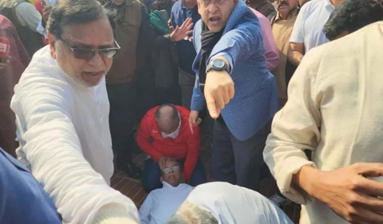 স্মৃতিসৌধে গিয়ে হঠাৎ অসুস্থ মির্জা ফখরুল ইসলাম আলমগীর