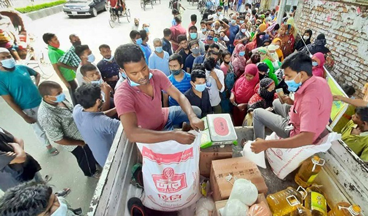 পবিত্র রমজান উপলক্ষে ৯৭ হাজার পরিবার পাচ্ছে টিসিবি’র পণ্য ঝিনাইদহে