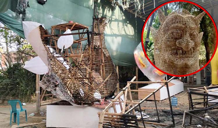 ফ্যাসিবাদের মুখাকৃতিতে আগুন দেওয়ার ঘটনায় শাহবাগ থানায় মামলা করেছে ঢাবি