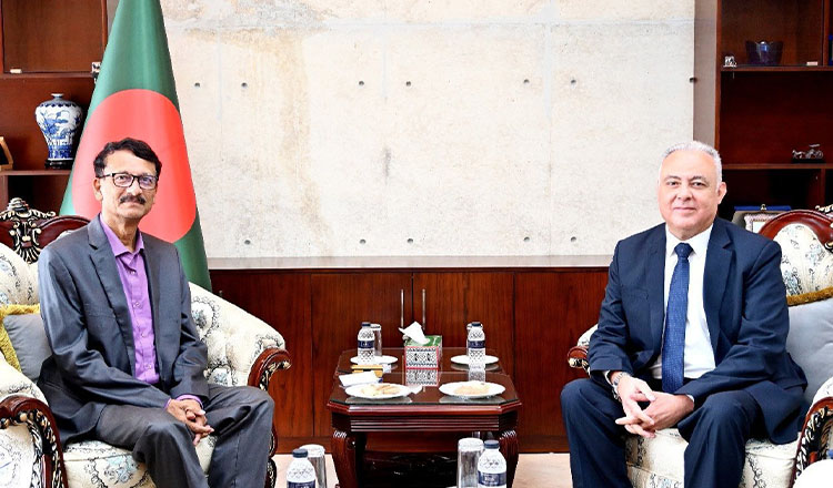 সংঘাত সমাধানে আরব সংহতি জোরদারের আশাবাদি পররাষ্ট্র উপদেষ্টার