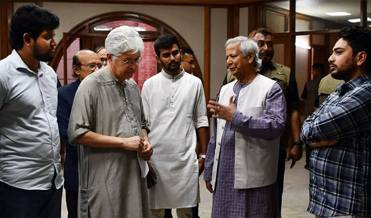 গণভবন পরিদর্শন প্রধান উপদেষ্টার