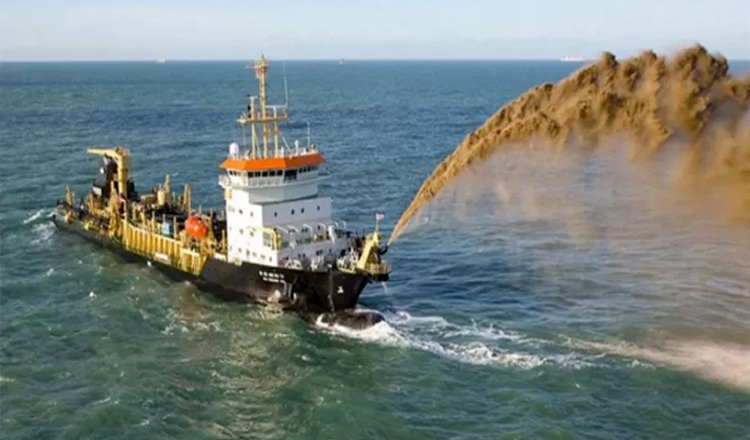 নৌপথের নাব্যতা স্বাভাবিক রাখতে নদী বন্দর এলাকাগুলোতে ড্রেজিং করতে হবে : নৌপরিবহন উপদেষ্টা