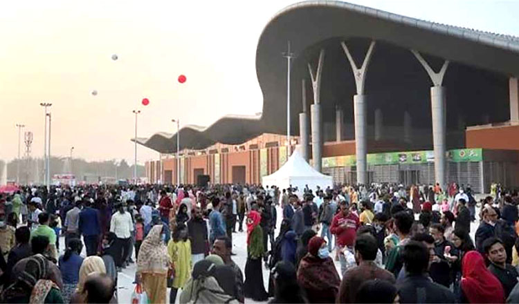 শেষ সময়ে জমে উঠেছে ২৯তম বাণিজ্য মেলা