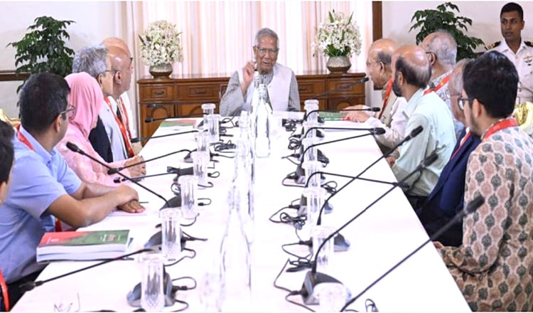 পুরনো আইন যুগোপযোগীসহ নতুন আইন প্রণয়নে স্বাস্থ্যখাত সংস্কার কমিশনের সুপারিশ