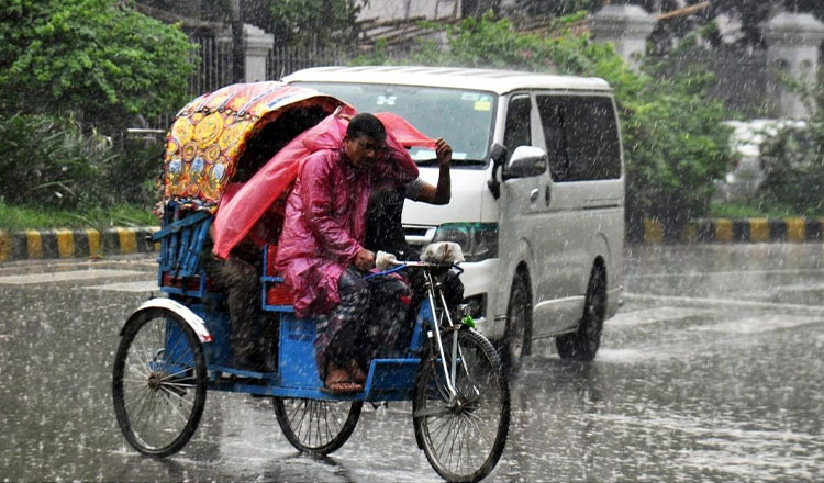 সারাদেশে বৃষ্টি অথবা বজ্রসহ বৃষ্টির সম্ভাবনা