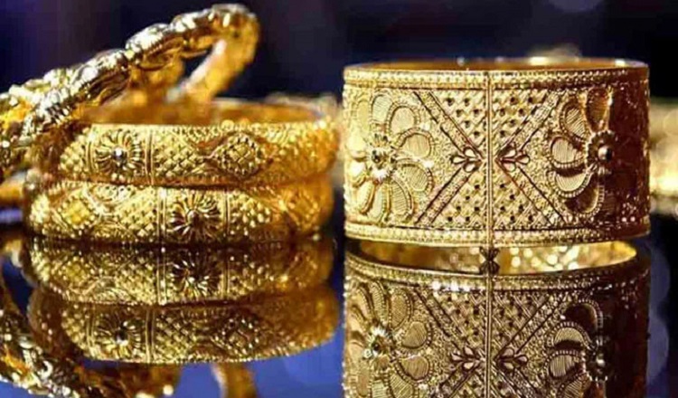 সোনার দাম ২ হাজার টাকা কমেছে