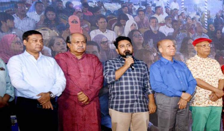 শেখ হাসিনায় জুলাই গণঅভ্যুত্থানে পুলিশ হত্যার দায় : নাহিদ ইসলাম