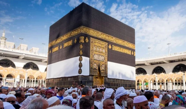 সৌদি আরব পৌঁছেছেন ৭৪,৩১৬ জন হজ যাত্রী : ধর্ম উপদেষ্টা