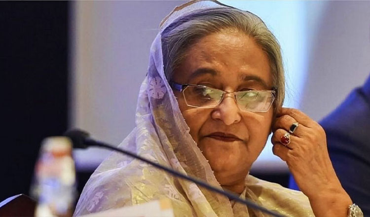 সাবেক প্রধানমন্ত্রী শেখ হাসিনার বিরুদ্ধে মানবতাবিরোধী অপরাধের আনুষ্ঠানিক অভিযোগ দাখিল