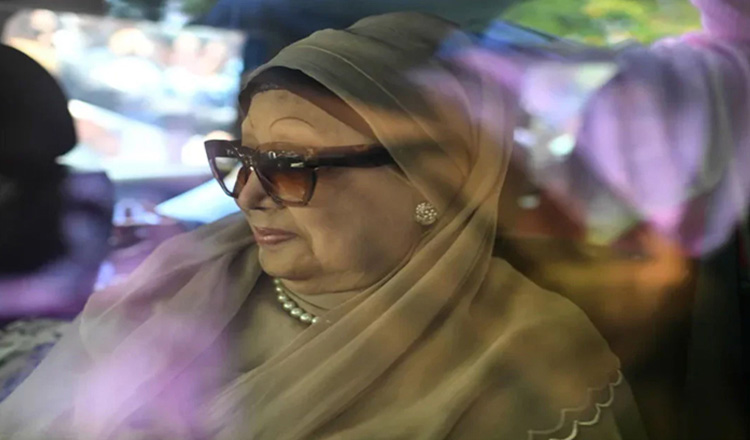 স্বাস্থ্য পরীক্ষার জন্য সন্ধ্যায় নিয়মিত এভারকেয়ারে যাবেন খালেদা জিয়া