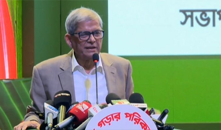 তারেক রহমানের দেশে ফেরার বার্তা দিলেন মির্জা ফখরুল