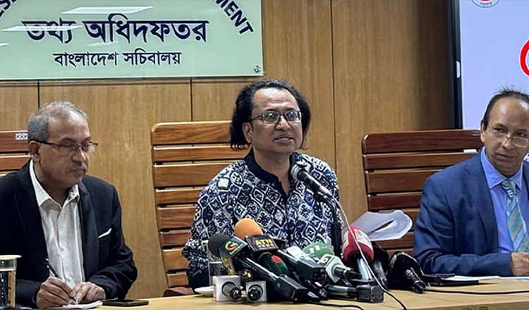 স্থানীয় সরকার নির্বাচন বছরের শেষের দিকে শুরু হবে বলে জানিয়েছেন তথ্য ও সম্প্রচার উপদেষ্টা