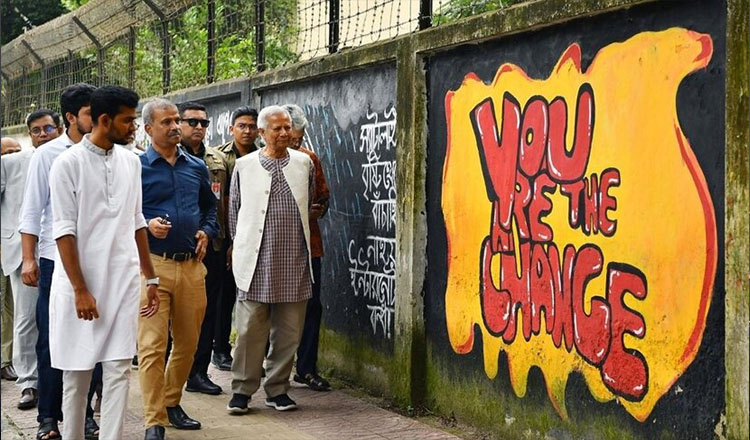 প্রধান উপদেষ্টার তরুণদের আঁকা গ্রাফিতি দেখার আহ্বান