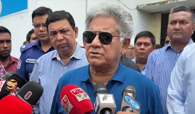 প্যাডেল স্টিমার ‘পি এস মাহসুদ’ ঐতিহ্য ও পর্যটনের এক অনন্য সংযোগ: নৌপরিবহন উপদেষ্টা