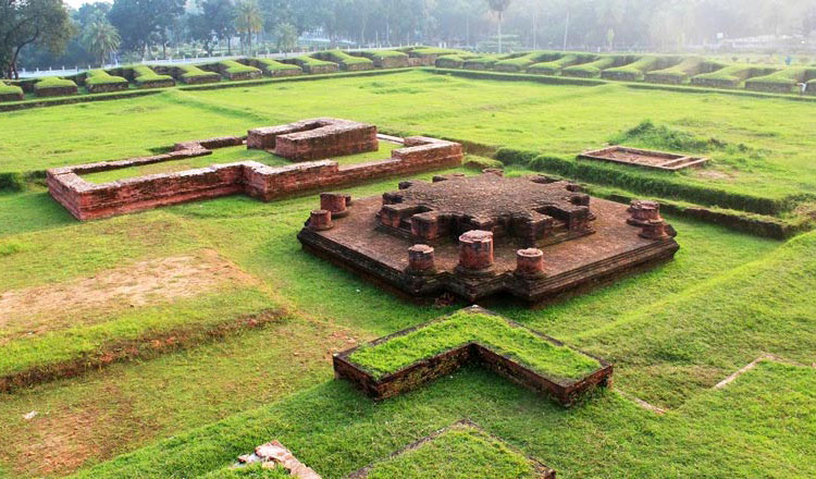 কুমিল্লায় দর্শনীয় স্থানগুলোতে বাড়ছে দর্শনার্থী ও রাজস্ব আয়