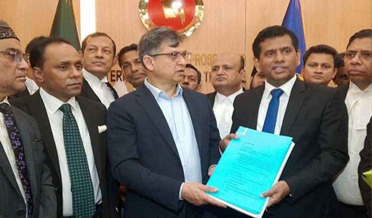 গুমের ঘটনায় শেখ হাসিনাসহ সাতজন এর বিরুদ্ধে অভিযোগ জমা সালাহউদ্দিন আহমেদের