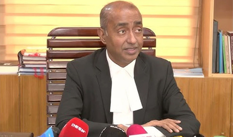 তত্ত্বাবধায়ক সরকার বাতিলের রায় রাজনৈতিক উদ্দেশ্যপ্রণোদিত: অ্যাটর্নি জেনারেল