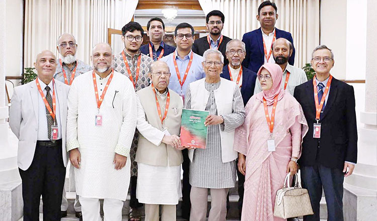 স্বাস্থ্যসেবা দানকারীদের জন্য যুগোপযোগী বেতন কাঠামো প্রণয়নে স্বাস্থ্যখাত সংস্কার কমিশনের সুপারিশ