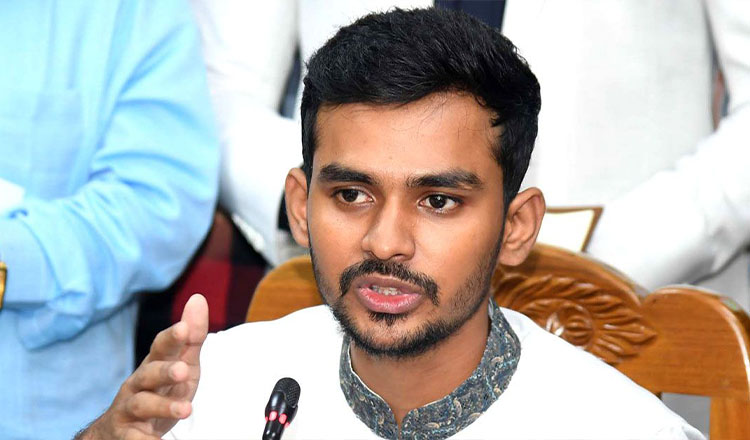 ‘গুগল পে’ চালুর মধ্য দিয়ে দেশের অর্থ লেনদেনে নতুন যুগের সূচনা হলো : উপদেষ্টা আসিফ মাহমুদ