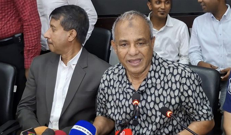 গুজব প্রতিরোধে সত্য ও তথ্যভিত্তিক সংবাদ অপরিহার্য: স্বরাষ্ট্র উপদেষ্টা