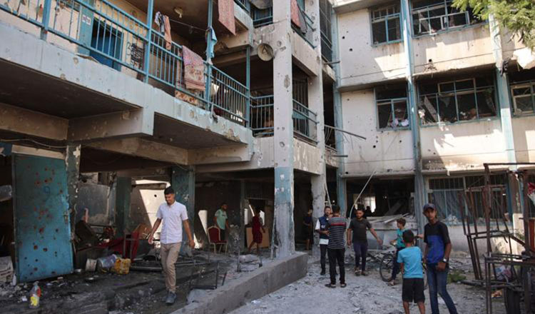 গাজার স্কুলে ইসরাইলি হামলায় নিহত ২২