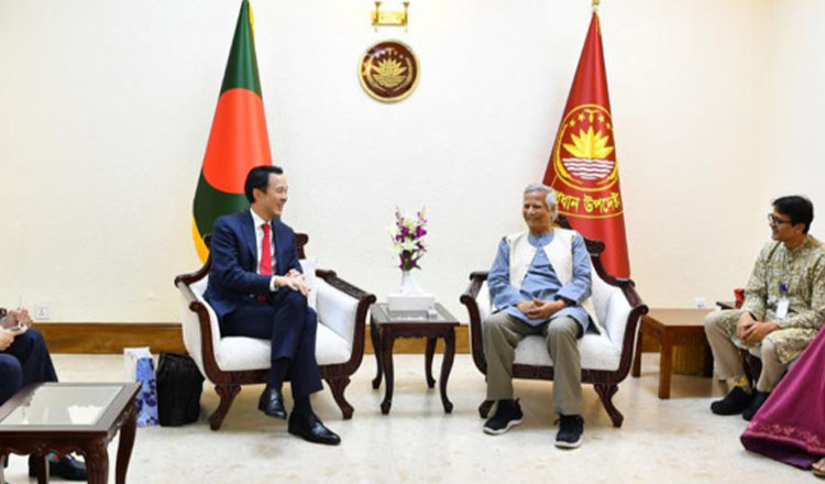 প্রধান উপদেষ্টা সিঙ্গাপুরের সহায়তা চান পাচারকৃত অর্থ ফেরত আনতে