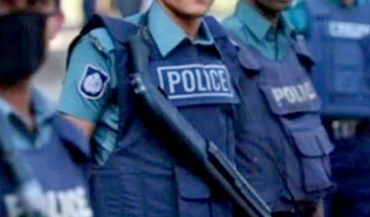 নতুন পুলিশ সুপার নিয়োগ ঢাকা ও কুমিল্লায়