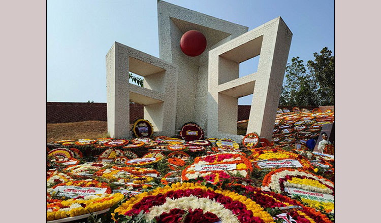 যথাযোগ্য মর্যাদায় বিজয় দিবস উদযাপন সিলেটে