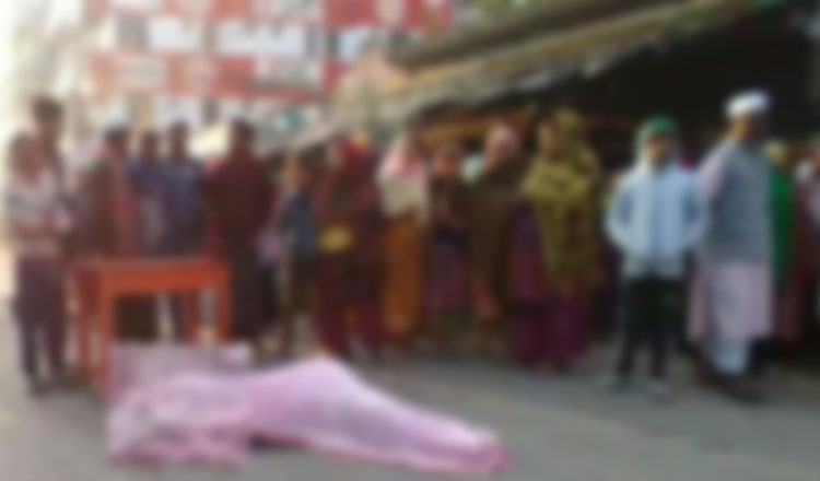 ট্রাকচাপায় অটোরিকশার যাত্রী নিহত নওগাঁয়