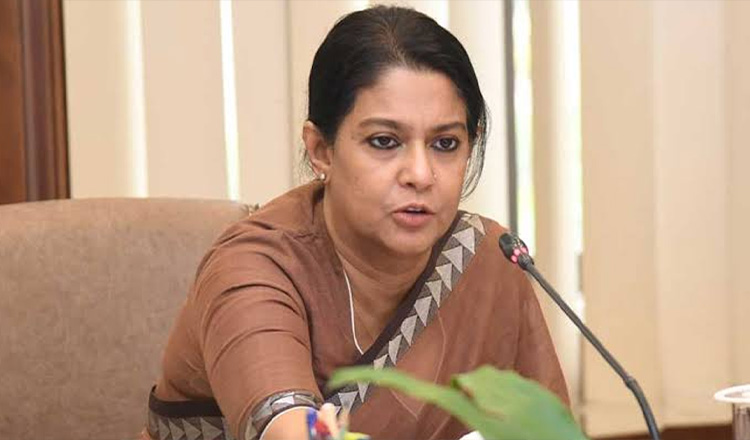 বায়ুদূষণ রোধে মেয়াদোত্তীর্ণ গাড়ি সড়ক থেকে তুলে নেওয়া হবে : রিজওয়ানা হাসান