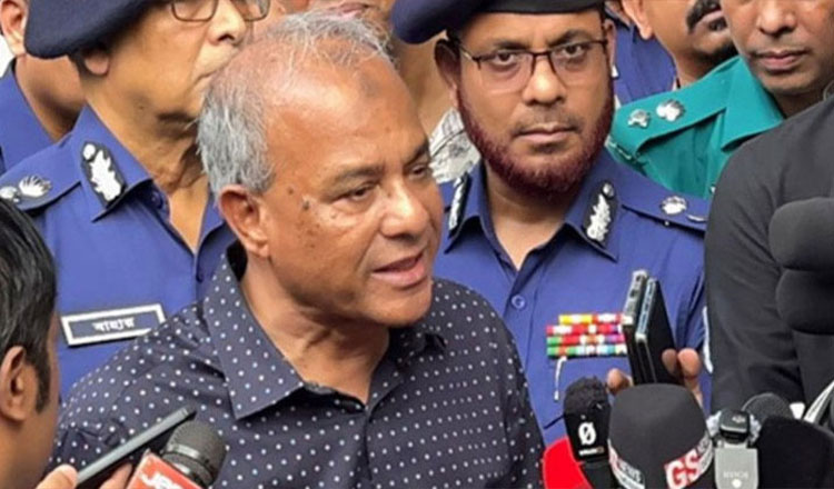 খাগড়াছড়ির আইনশৃঙ্খলা পরিস্থিতি সন্তোষজনক বলে জানালেন জাহাঙ্গীর চৌধুরী