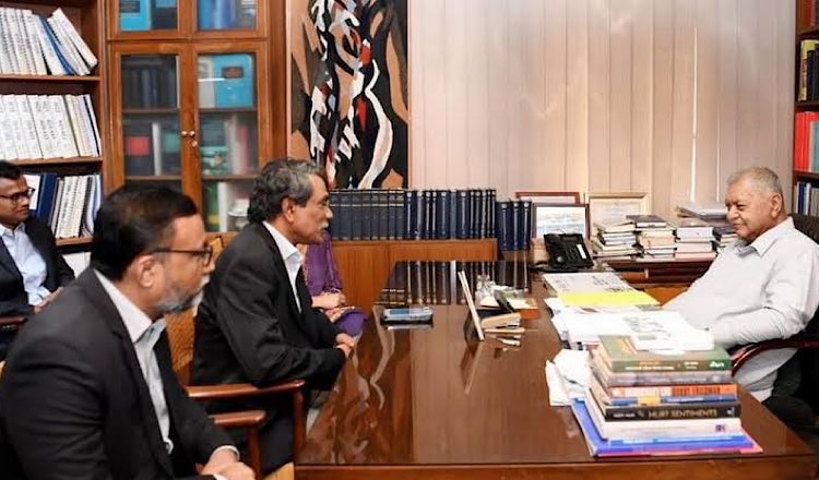 ড. কামাল হোসেনের সংবিধান সময়োপযোগী করার পরামর্শ