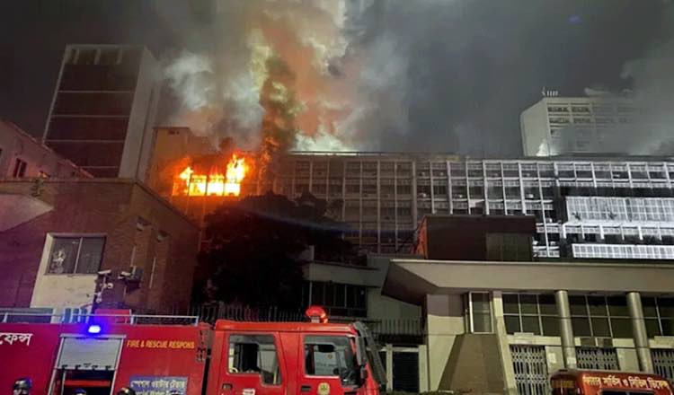 সচিবালয়ে অগ্নিকাণ্ডের বিষয় তদন্তে সাত সদস্যের তদন্ত কমিটি গঠন
