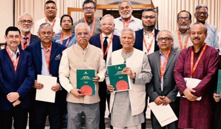 সংবিধিবদ্ধ সংস্থা হিসেবে স্থায়ী শ্রম কমিশন গঠনের সুপারিশ : শ্রম সংস্কার কমিশন