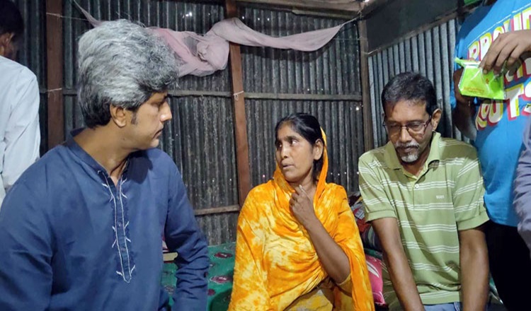 শহীদদের রক্তের সঙ্গে বেইমানি হবে গণতন্ত্রের পথে হাঁটতে না পারলে: জোনায়েদ সাকি